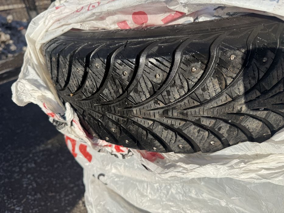 Зимние шипованные шины с дисками
