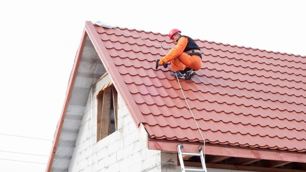 Executăm Acoperișuri Din Țiglă Ceramică Tabla Bilka