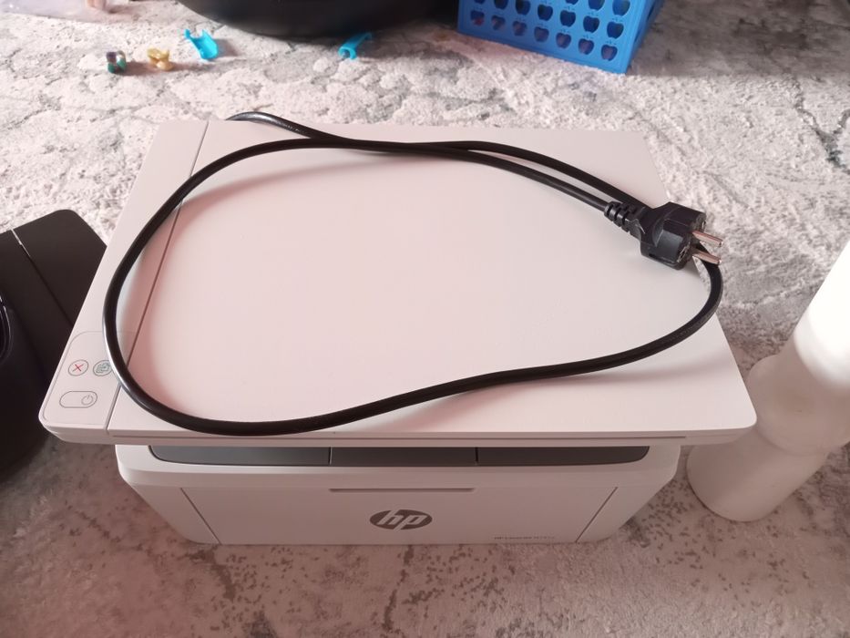 Принтер Hp Lazer Jet M141a
