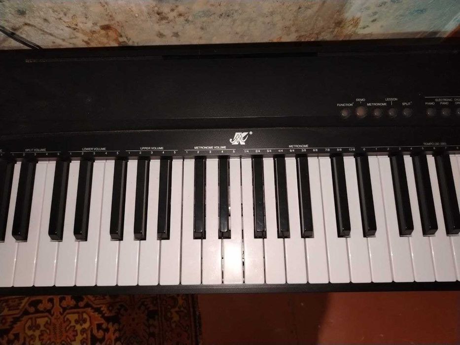 Срочно продаю | Цифровое фортепиано MEIKE MK-885