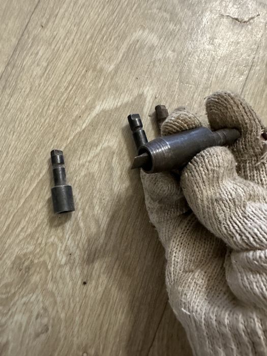 Зубило металическое