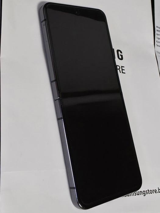КАТО НОВ 256GB Samsung Z Flip 5 Гаранция Experience Store '25 Graphite