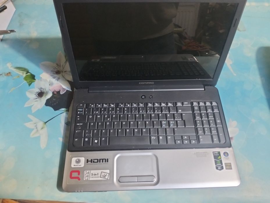 Laptop Hp cq60 display 15.6