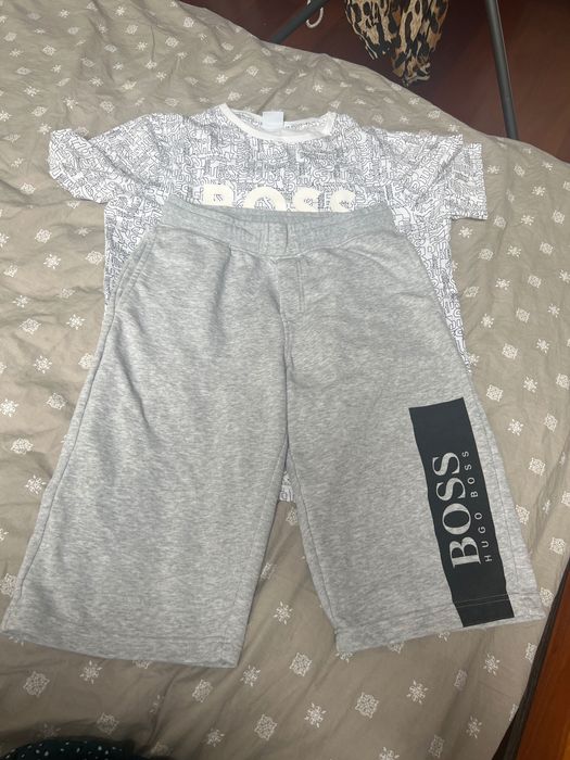 Tricou Hugo Boss+pantaloni scurți