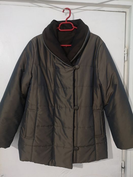 Geacă damă, cu 2 fețe,mărimea M -L.