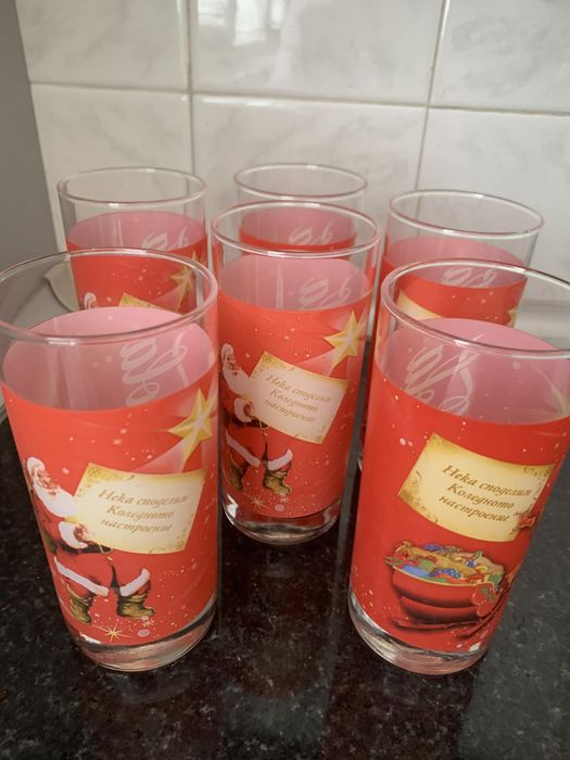 Стъклени чаши Coca Cola