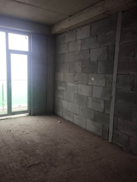 Срочно продаю 2 комнатную квартиру новостройку мирабадском Хон Сарой