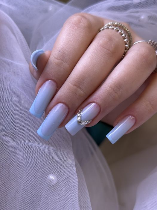 Aplic unghii cu gel