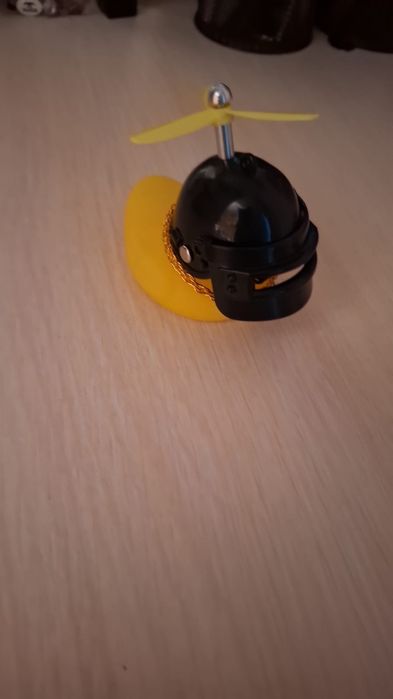 Утка для машины аксессуар