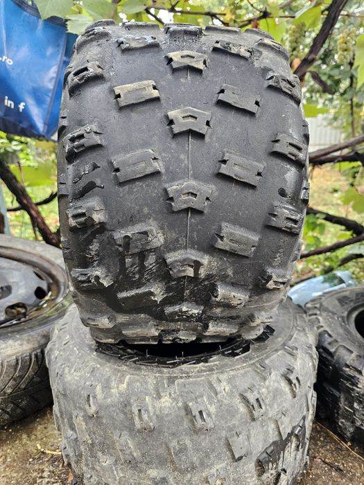 Cauciucuri atv r10