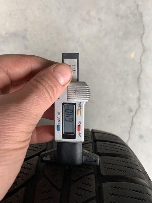 Set 4 anv M+S Pirelli Scorpion/Continental 215/60/17