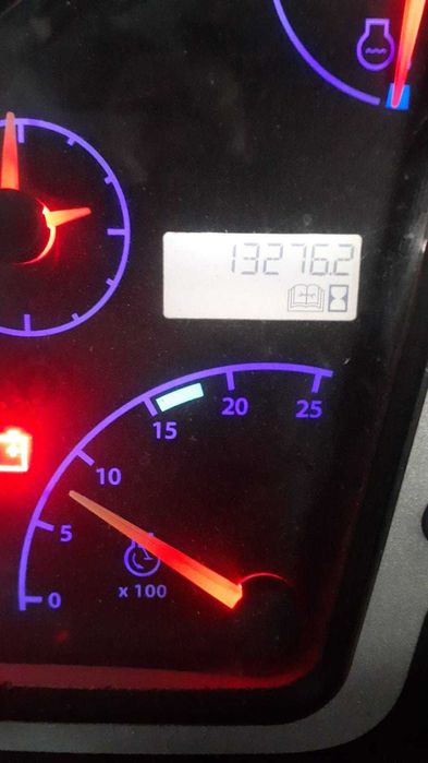 экскаватор-погрузчик JCB 3CX