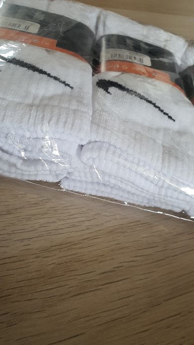 Set 12 perechi sosete Nike lungi mărimea 36-41 noi