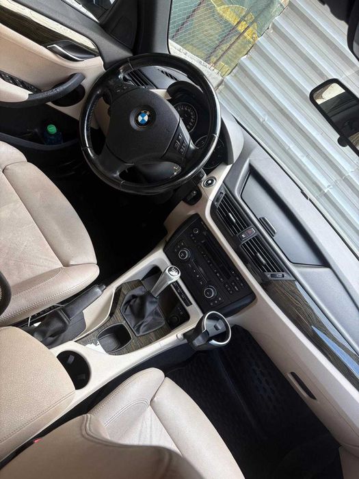 BMW X1 4X4 an 2011