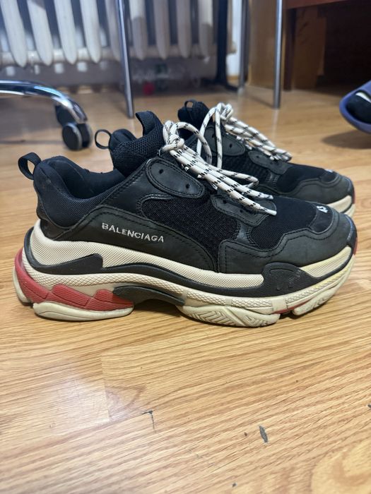 Balenciaga triple s