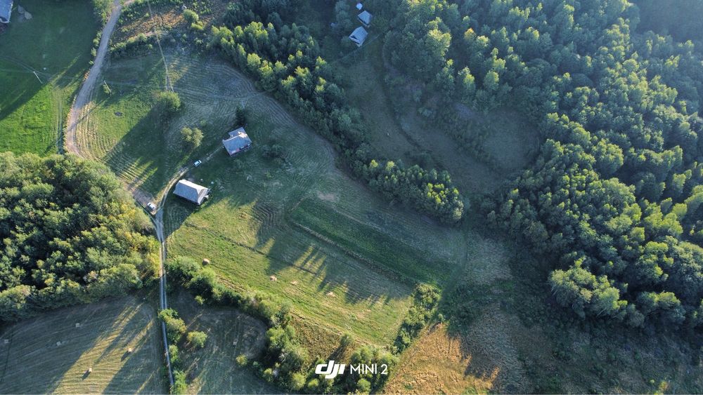 Vand teren cu casa 4ha