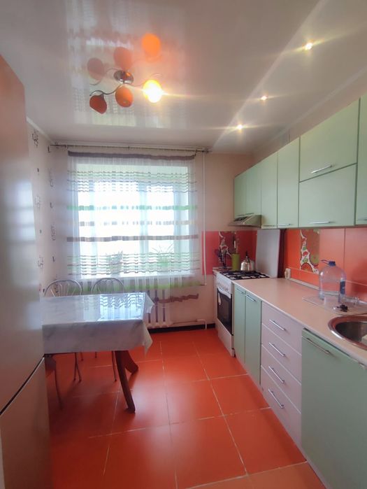 Продам  3х ком.кв универмаг