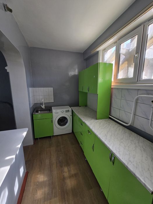 Урганч шахар ДЕХКО     Н БОЗОР ёнда аса клуб оркасинда 2этажда 58м²ква