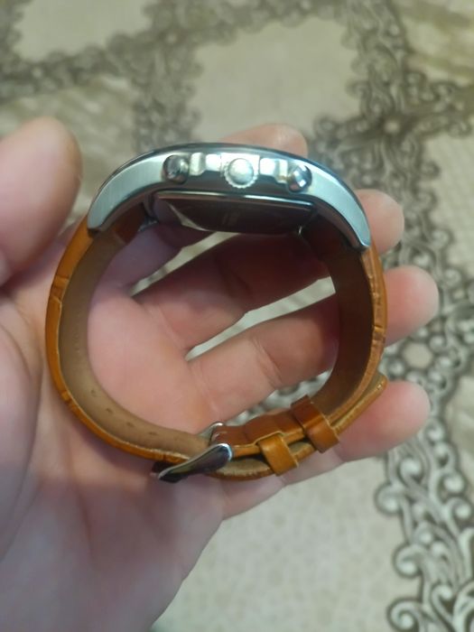 Ръчен часовник Хонда