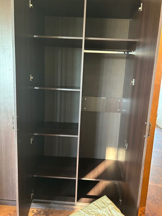 Продам шкаф в хорошем состоянии
