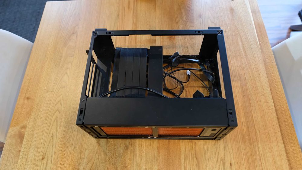 НОВ! HJ 240MM Pump Radiator Combo