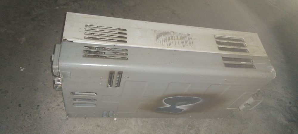 Газовый водонагреватель Б/У