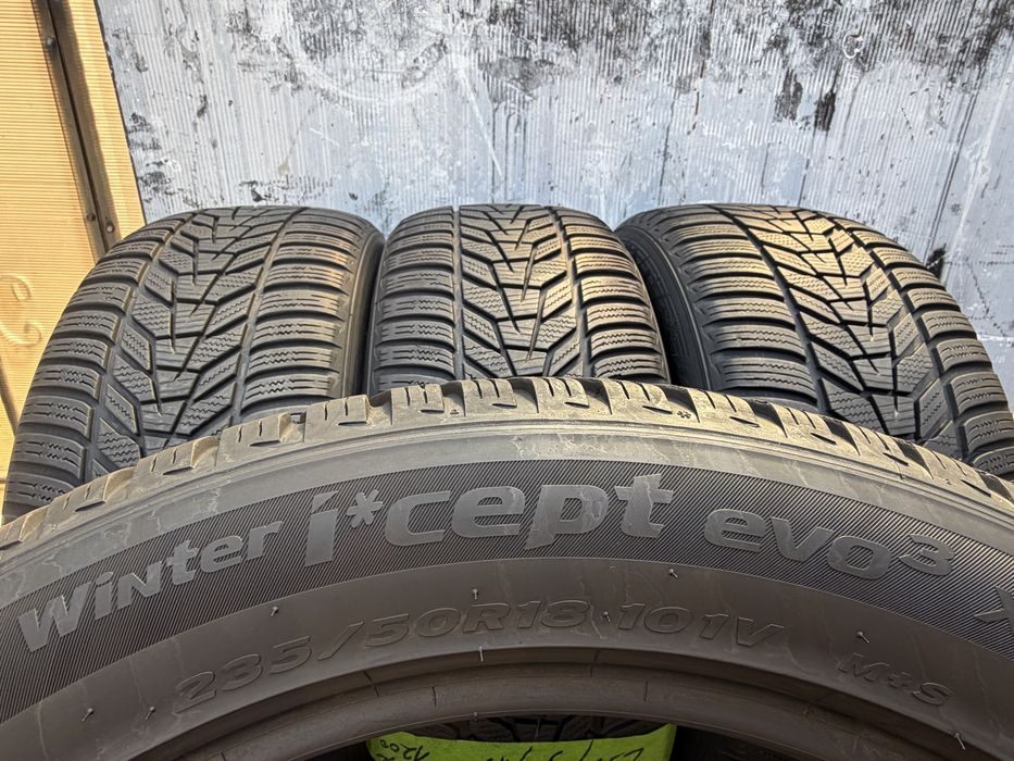 Anvelope 235 50 18