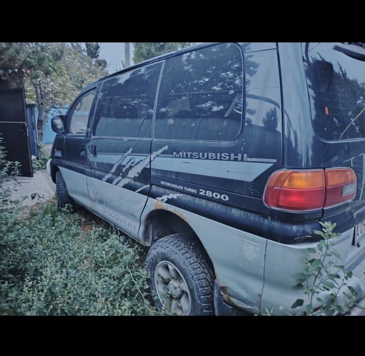 Продам Mitsubishi Delica