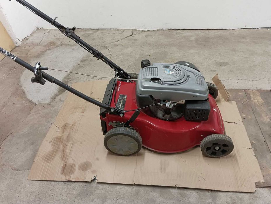 Моторна косачка Einhell и HYUNDAI