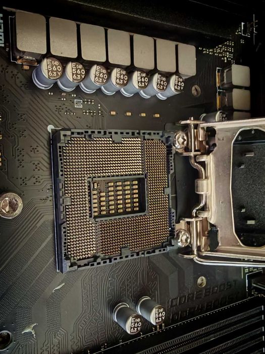 Дънна платка MSI MPG Z490 GAMING PLUS LGA 1200