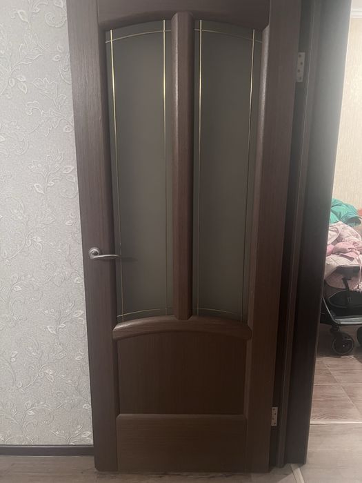 Продам межкомнатные двери