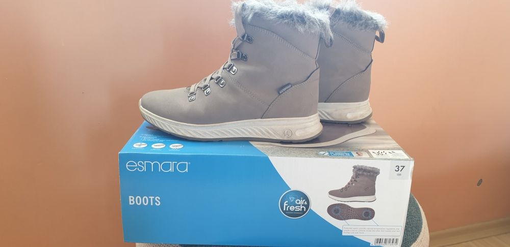 Зимни боти ESMARA