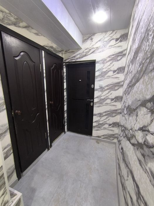 Можно в ипотеку. 2 х комнатную квартиру. Куйлюк 6. 4/9  галерея 43. м2