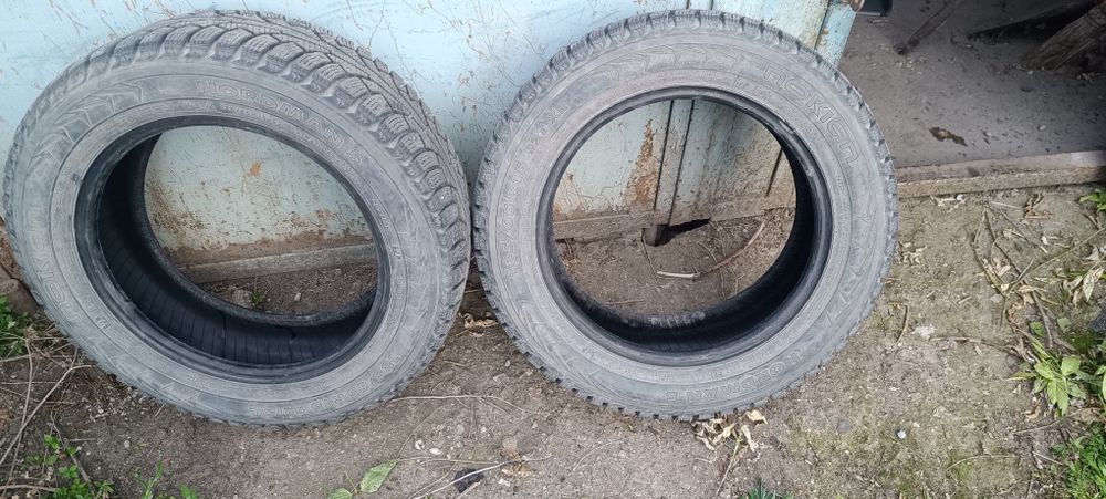 Продам 4 шипованных шины 185/65/15