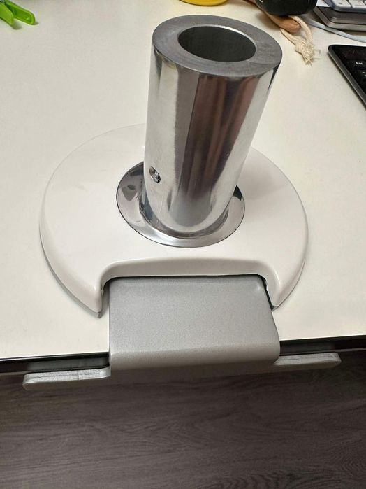Стойка за два монитора Humanscale