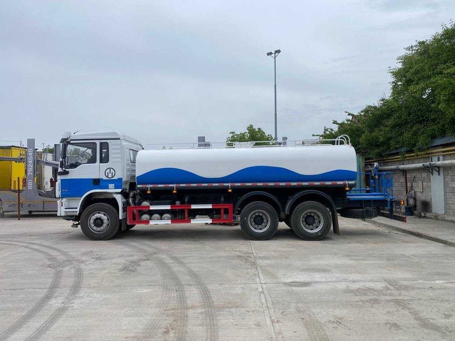 Vodovoz Shacman L3000 6x4 15k olqi va orqadanam suv sepadi Orient Ozod