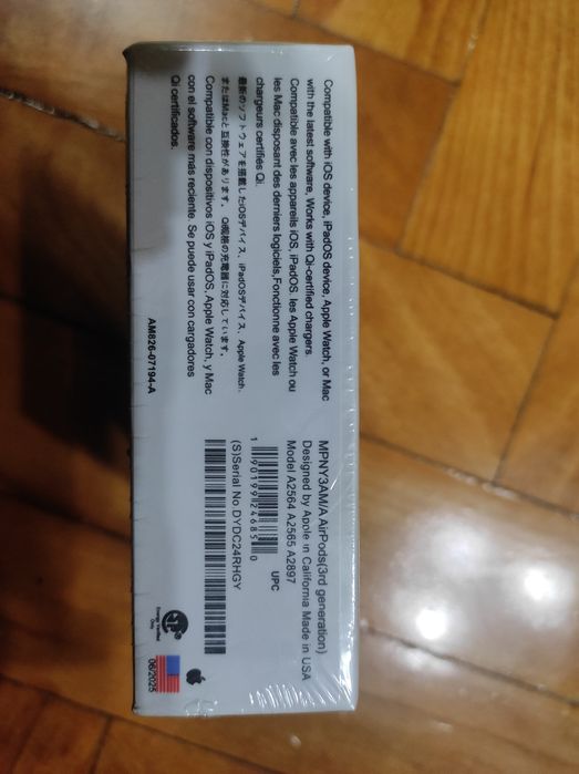 AirPods  от Aplle.Оригинал