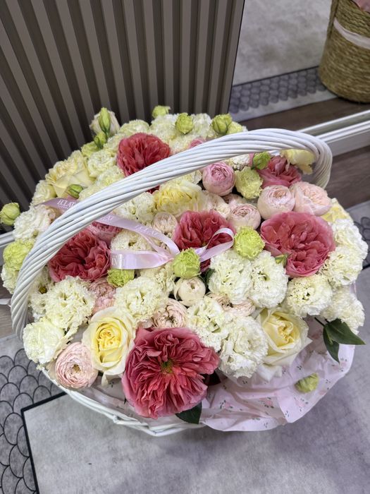 Цветы продаются срочно свежие