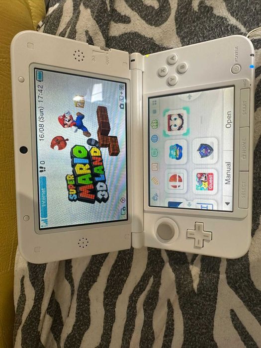 Nintendo 3DS XL china fata spate lateral deosebit frumos elegant