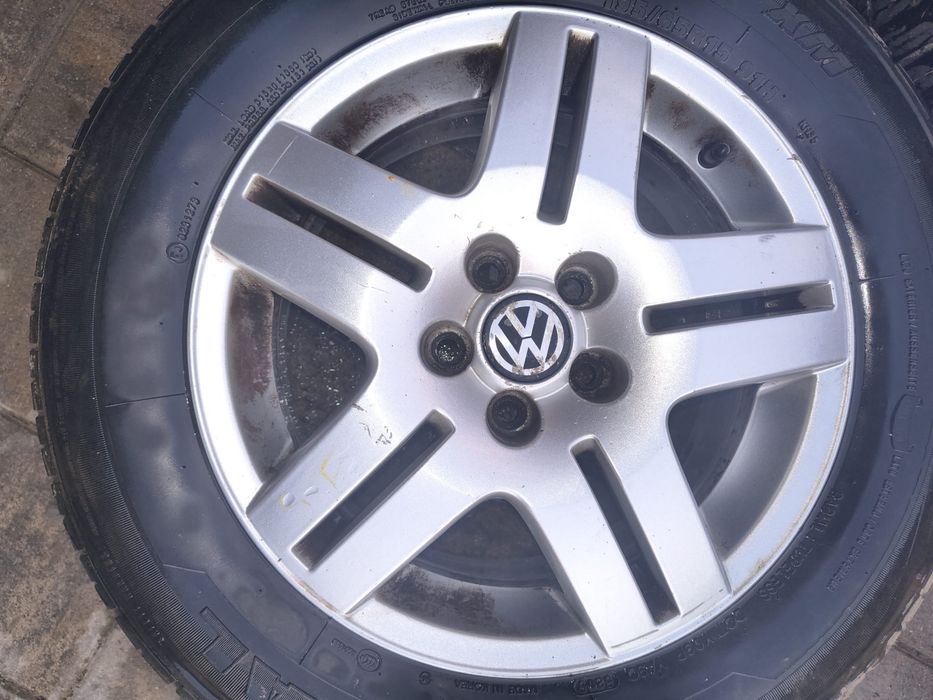 4 jante de aluminiu originale VW Golf IV