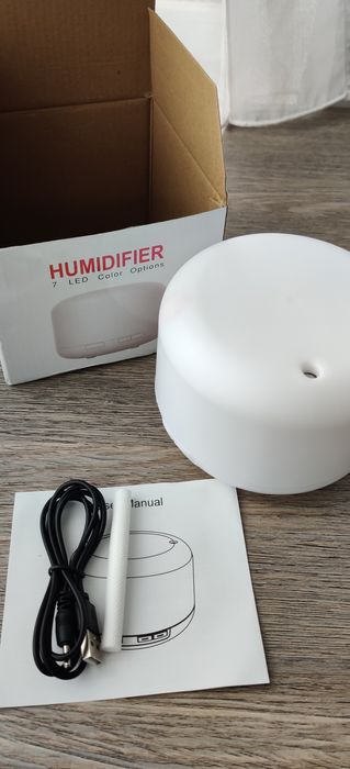 Difuzor Umidificator Aromaterapie uleiuri esențiale