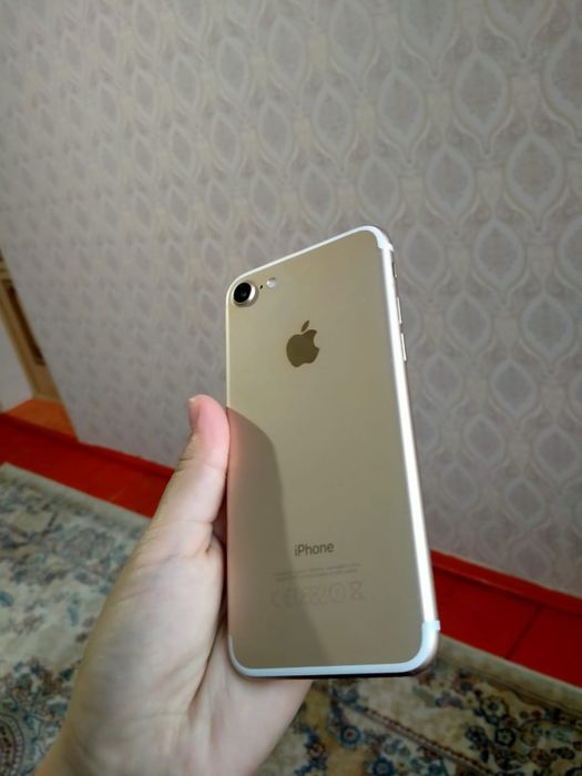 Iphone/Айфон 7 (90000тг )