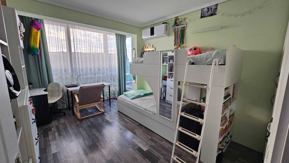 Тристаен апартамент 130кв.м., Възраждане 3, гр.Варна