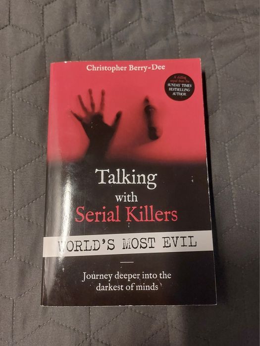 Carte în engleză, "Talking with Serial Killers"