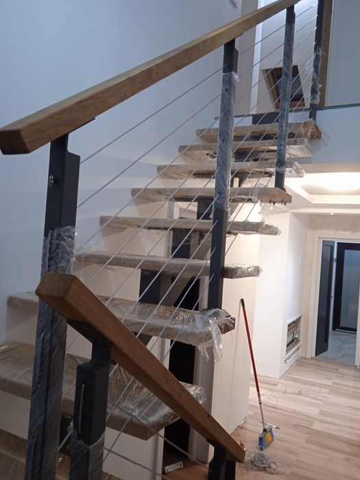 Scări interioare și exterioare