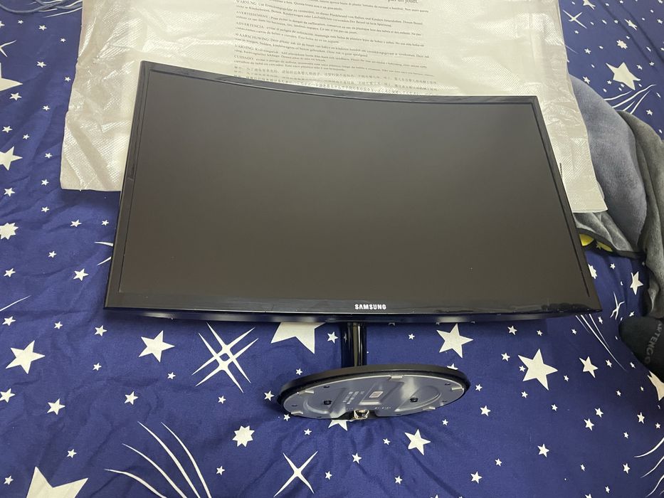 Monitor curbat samsung 24 inch 60Hz