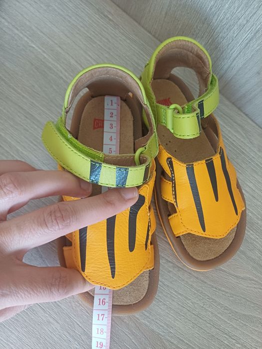 Нови сандали Camper 25