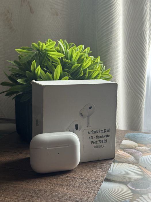 Casti Apple Airpods Pro (2nd Generation) Carcasa MagSafe (USB-C) -