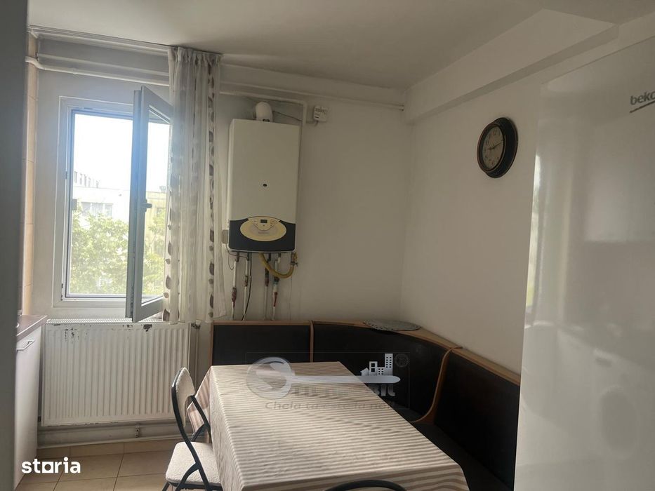 Liber, apartament 2 camere, Podu Ros 52 mp, bloc fara risc, baie cu ge