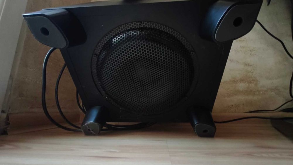 Студиен Субуфер Yamaha HS8S